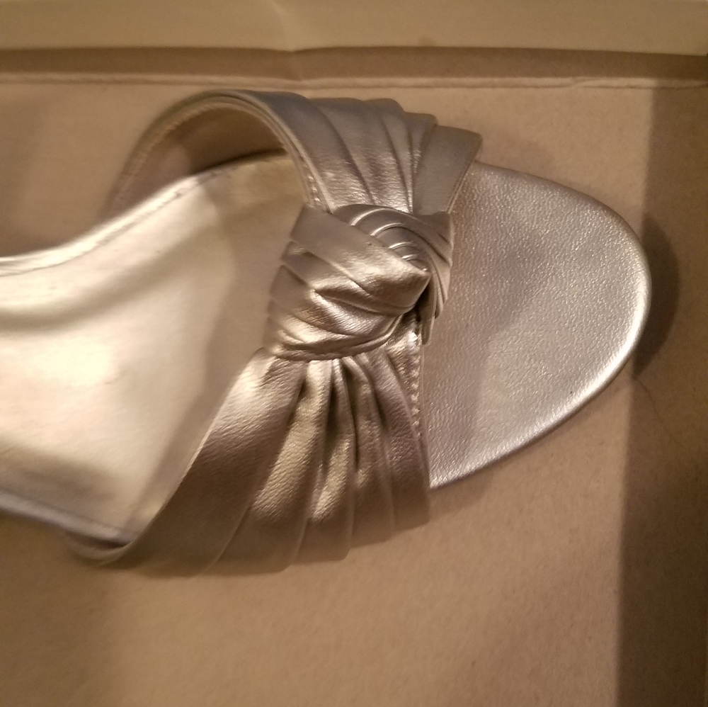 High Heels - image 6